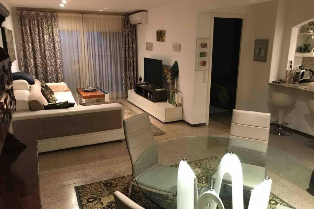 אמפוריבראבה Lux Apt 1Er Ligne Mer!Grande Terrasse Vue Superbe! מראה חיצוני תמונה