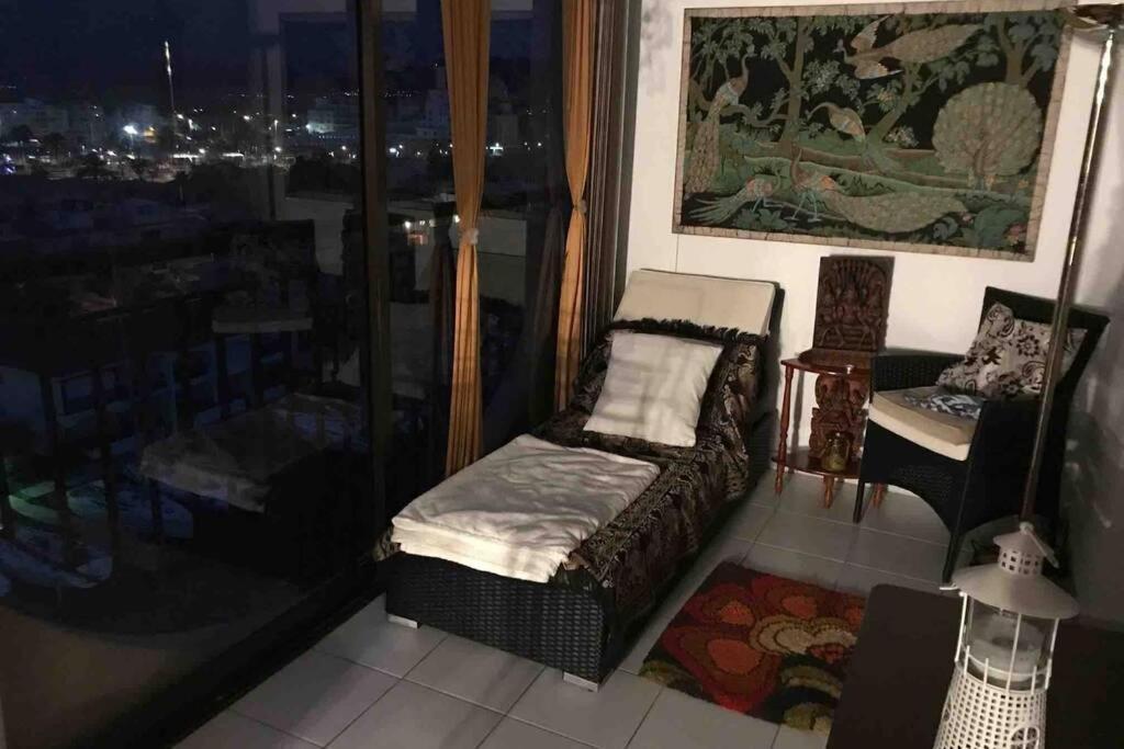 אמפוריבראבה Lux Apt 1Er Ligne Mer!Grande Terrasse Vue Superbe! מראה חיצוני תמונה